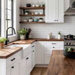 kitchen, kitchen design, kitchen design ideas, kitchen ideas, beautiful kitchen, Cozy Yet Modern Farmhouse Kitchen Designs